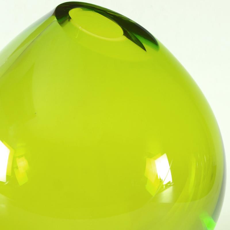 Paul Brayton Hand Blown Glass Vase Sculpture Artist Hand Signed and Dated